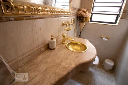 Casa à venda com 600m², 8 quartos e 4 vagasLavabo