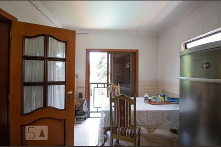 Casa à venda com 600m², 8 quartos e 4 vagasCozinha