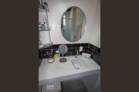 Banheiro da Suíte 2 de apartamento à venda com 3 quartos, 163m² em Botafogo, Rio de Janeiro