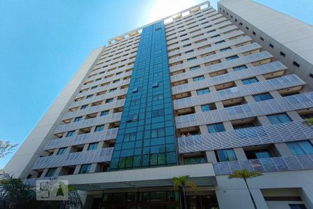 Apartamento à venda com 46m², 1 quarto e 1 vagaFachada