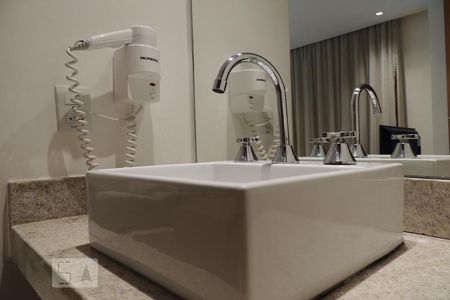 Apartamento à venda com 46m², 1 quarto e 1 vagaBanheiro 