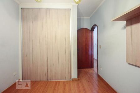 Casa à venda com 325m², 3 quartos e 2 vagas Casa à venda com 325m², 3 quartos e 2 vagasQuarto 1