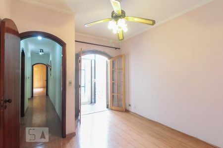 Casa à venda com 325m², 3 quartos e 2 vagas Casa à venda com 325m², 3 quartos e 2 vagasQuarto 2