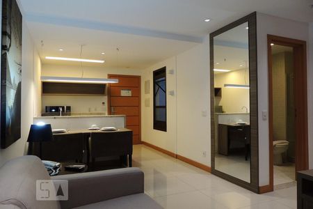 Sala/Cozinha de apartamento à venda com 1 quarto, 46m² em Jacarepaguá, Rio de Janeiro