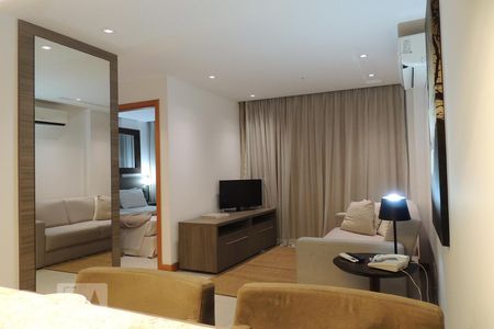 Sala  de apartamento à venda com 1 quarto, 46m² em Jacarepaguá, Rio de Janeiro