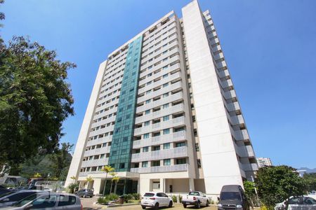 Apartamento à venda com 46m², 1 quarto e 1 vagaFachada