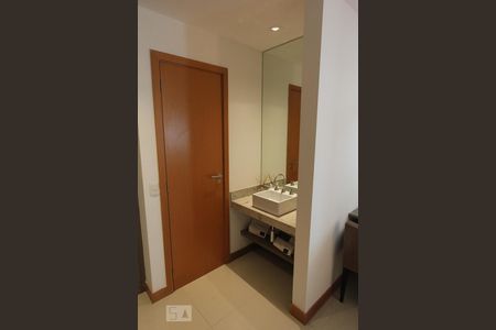 Apartamento à venda com 46m², 1 quarto e 1 vagaPia