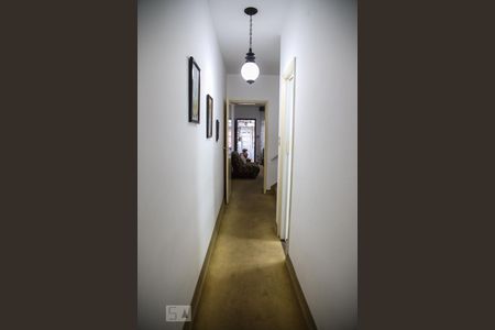 Corredor 1 de casa à venda com 4 quartos, 255m² em Barcelona, São Caetano do Sul