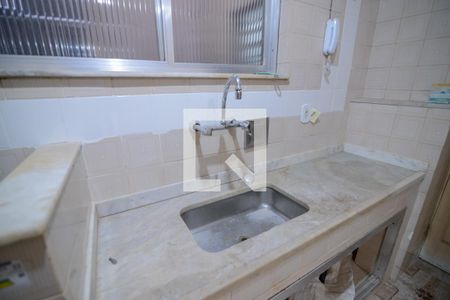 Apartamento à venda com 82m², 3 quartos e sem vagaCozinha e Área de Serviço