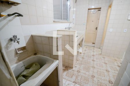 Apartamento à venda com 82m², 3 quartos e sem vagaCozinha e Área de Serviço