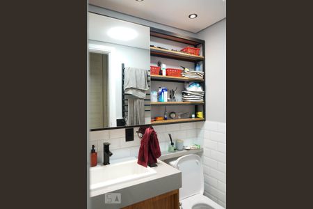 Apartamento para alugar com 75m², 2 quartos e 1 vagaBanheiro da Suíte