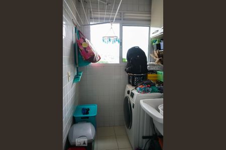 Apartamento para alugar com 75m², 2 quartos e 1 vagaÁrea de Serviço