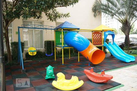 Apartamento para alugar com 75m², 2 quartos e 1 vagaÁrea Comum - Playground