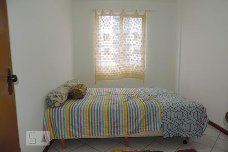 Quarto 2 de apartamento para alugar com 2 quartos, 64m² em Praia Comprida, São José