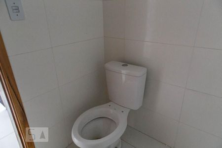 Apartamento à venda com 40m², 2 quartos e sem vaga Apartamento à venda com 40m², 2 quartos e sem vagaBanheiro