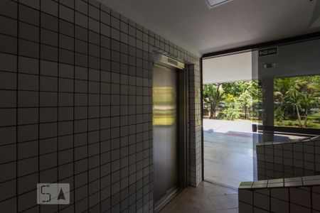 Apartamento para alugar com 64m², 2 quartos e 1 vagaHall de Entrada