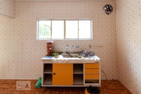 Casa à venda com 265m², 3 quartos e 4 vagasEdícula - Cozinha