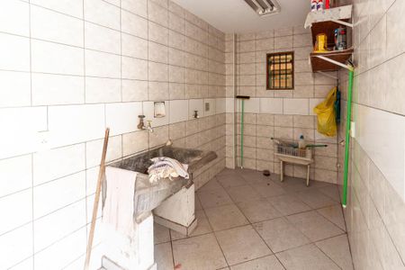 Casa à venda com 265m², 3 quartos e 4 vagasÁrea de serviço