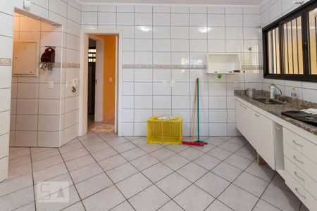 Casa à venda com 265m², 3 quartos e 4 vagasCozinha