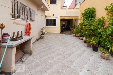 Casa à venda com 265m², 3 quartos e 4 vagasQuintal