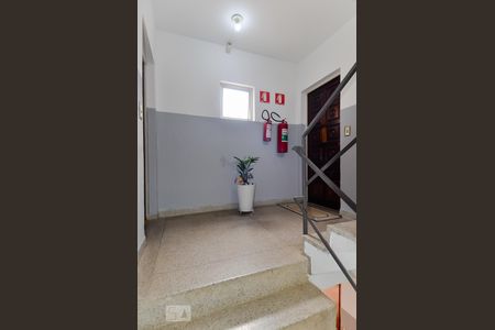 Apartamento para alugar com 60m², 2 quartos e 1 vaga Apartamento para alugar com 60m², 2 quartos e 1 vagaHall de Entrada