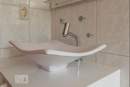 Apartamento à venda com 72m², 3 quartos e 1 vagaTorneira do Banheiro da Suíte