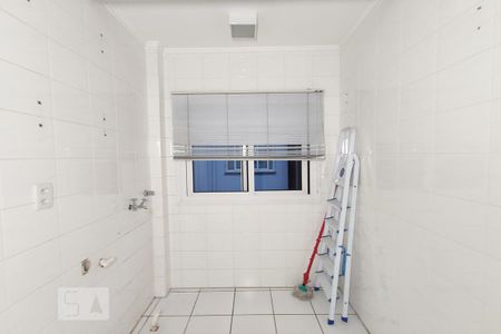 Apartamento à venda com 60m², 2 quartos e 1 vaga Apartamento à venda com 60m², 2 quartos e 1 vagaCozinha e Área de Serviço