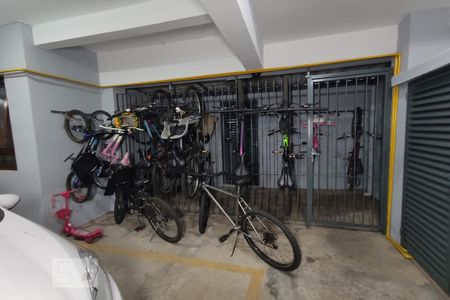 Apartamento à venda com 60m², 2 quartos e 1 vaga Apartamento à venda com 60m², 2 quartos e 1 vagaBisicletario