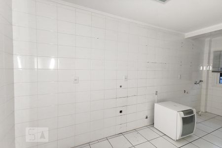 Apartamento à venda com 60m², 2 quartos e 1 vaga Apartamento à venda com 60m², 2 quartos e 1 vagaCozinha e Área de Serviço