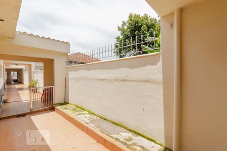 Casa para alugar com 100m², 3 quartos e 2 vagas Casa para alugar com 100m², 3 quartos e 2 vagasCorredor