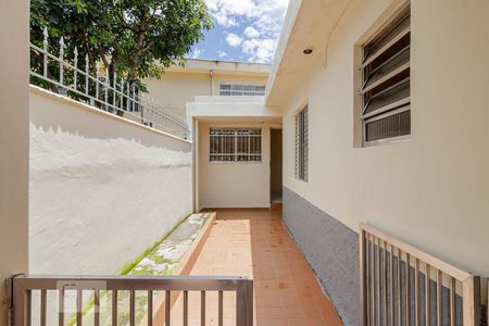 Casa para alugar com 100m², 3 quartos e 2 vagas Casa para alugar com 100m², 3 quartos e 2 vagasCorredor