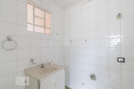 Casa para alugar com 100m², 3 quartos e 2 vagas Casa para alugar com 100m², 3 quartos e 2 vagasBanheiro