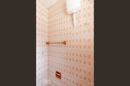 Casa para alugar com 100m², 3 quartos e 2 vagas Casa para alugar com 100m², 3 quartos e 2 vagasBanheiro de Serviço