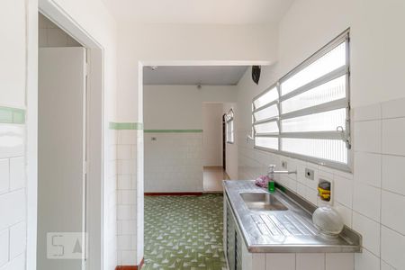 Casa para alugar com 100m², 3 quartos e 2 vagas Casa para alugar com 100m², 3 quartos e 2 vagasCozinha