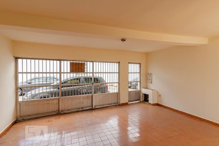 Casa para alugar com 100m², 3 quartos e 2 vagas Casa para alugar com 100m², 3 quartos e 2 vagasVista do Quarto 2