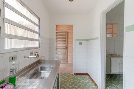 Casa para alugar com 100m², 3 quartos e 2 vagas Casa para alugar com 100m², 3 quartos e 2 vagasCozinha