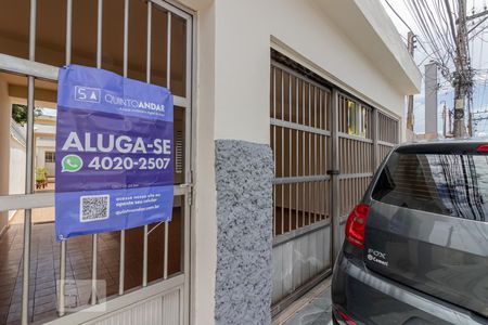 Casa para alugar com 100m², 3 quartos e 2 vagas Casa para alugar com 100m², 3 quartos e 2 vagasFachada