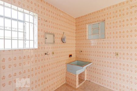 Casa para alugar com 100m², 3 quartos e 2 vagas Casa para alugar com 100m², 3 quartos e 2 vagasÁrea de Serviço