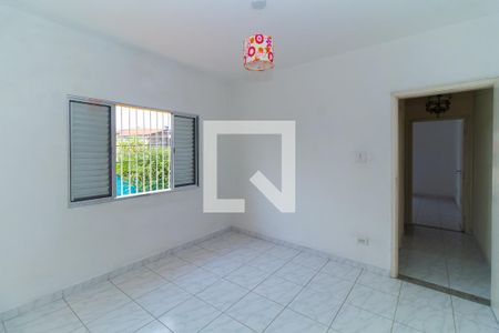 Casa à venda com 100m², 2 quartos e 2 vagas Casa à venda com 100m², 2 quartos e 2 vagasQuarto 2