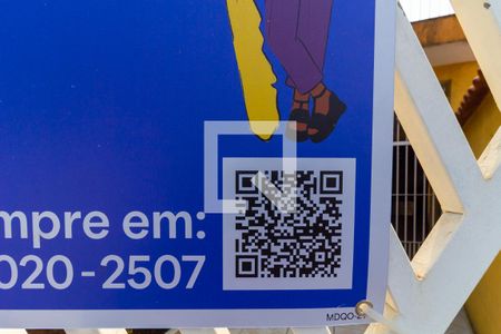 Casa à venda com 100m², 2 quartos e 2 vagas Casa à venda com 100m², 2 quartos e 2 vagasPlaquinha