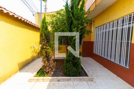 Casa à venda com 100m², 2 quartos e 2 vagas Casa à venda com 100m², 2 quartos e 2 vagasJardim