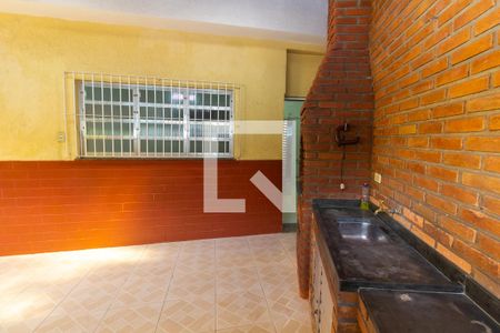 Casa à venda com 100m², 2 quartos e 2 vagas Casa à venda com 100m², 2 quartos e 2 vagasChurrasqueira