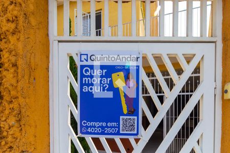 Casa à venda com 100m², 2 quartos e 2 vagas Casa à venda com 100m², 2 quartos e 2 vagasPlaquinha