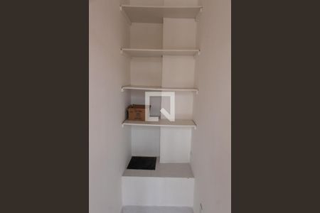 Apartamento à venda com 82m², 2 quartos e 1 vagaÁrea de Serviço