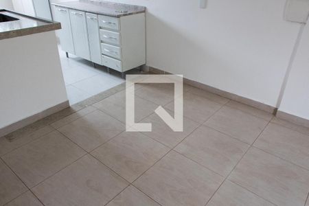 Apartamento à venda com 82m², 2 quartos e 1 vagaSala