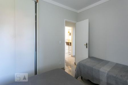 Quarto 2 de apartamento para alugar com 3 quartos, 60m² em Lagoinha, Belo Horizonte