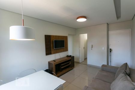 Sala de apartamento para alugar com 3 quartos, 60m² em Lagoinha, Belo Horizonte