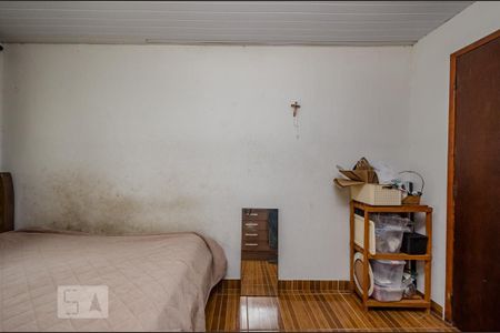 Casa à venda com 435m², 6 quartos e 4 vagas Casa à venda com 435m², 6 quartos e 4 vagasQuarto 1