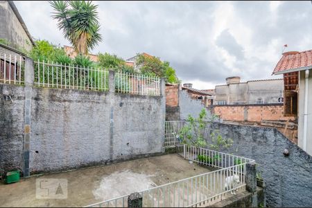 Casa à venda com 435m², 6 quartos e 4 vagas Casa à venda com 435m², 6 quartos e 4 vagasvaranda