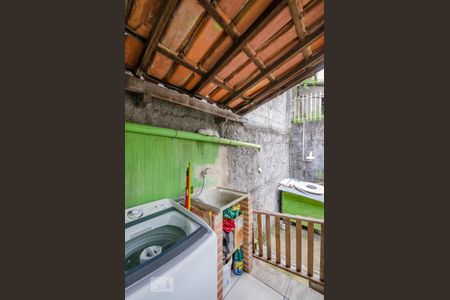 Casa à venda com 435m², 6 quartos e 4 vagas Casa à venda com 435m², 6 quartos e 4 vagasÁrea de Serviço